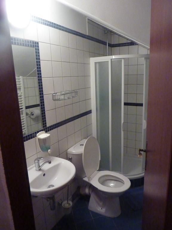 Vas Sklep - Vinny Sklep A * Znojmo
